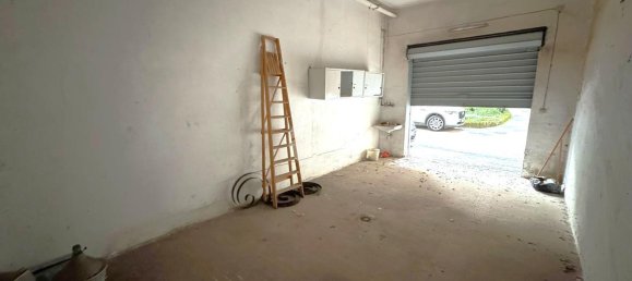 4-Zimmer Wohnung in Naples, Italy, Nr. 37488 36