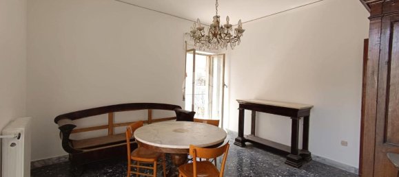 4-Zimmer Wohnung in Naples, Italy, Nr. 37488 7