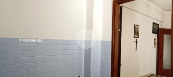 4-Zimmer Wohnung in Naples, Italy, Nr. 37488 29