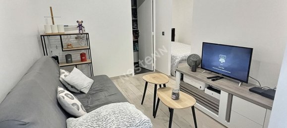 1 bedroom Apartment in Saint-Maurice, France No. 170345 2