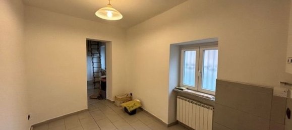 2 rooms Duplex in Varese, Italy No. 67414 10