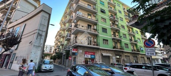 Apartamento de 3 dormitorios en Cosenza, Italy No. 32712 24