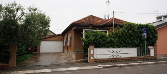 6 bedrooms House in Cesena, Italy No. 347738 8