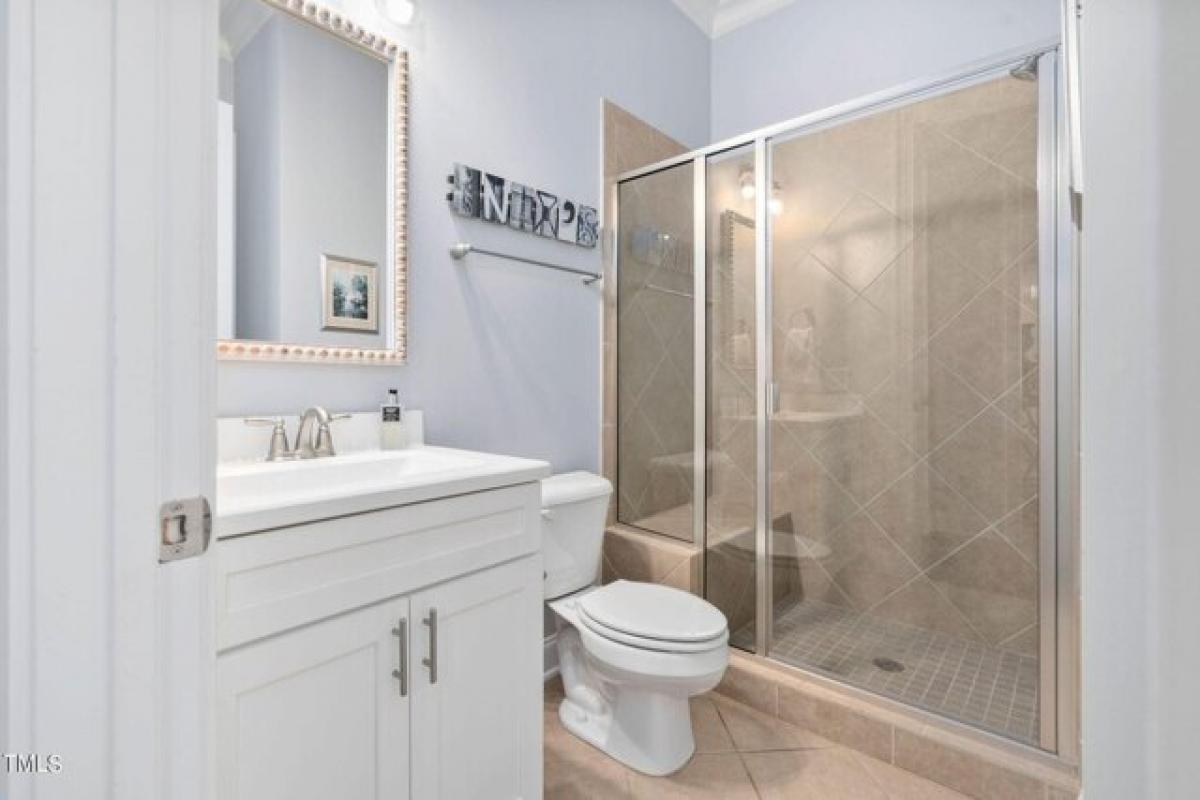 5 bedrooms House in Wake Forest, USA No. 385077