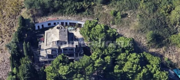 5 bedrooms Apartment in Fermo, Italy No. 282358 11