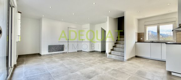 Casa de 3 dormitorios en Cessieu, France No. 246762 16