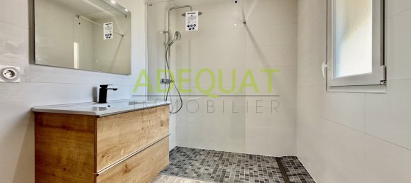 Casa de 3 dormitorios en Cessieu, France No. 246762 36