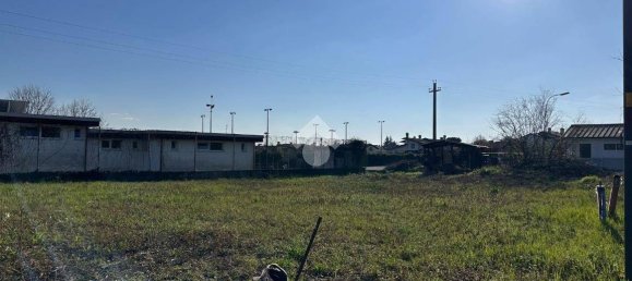 704m² Land in Fonte, Italy No. 58958 4