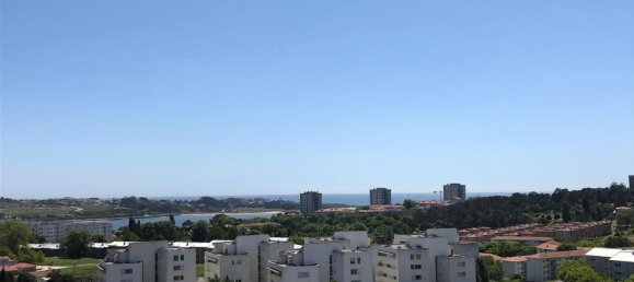 3 bedrooms Apartment in Porto, Portugal No. 97702 29