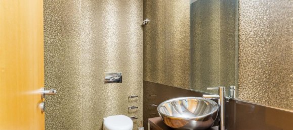 3 bedrooms Apartment in Porto, Portugal No. 97702 5