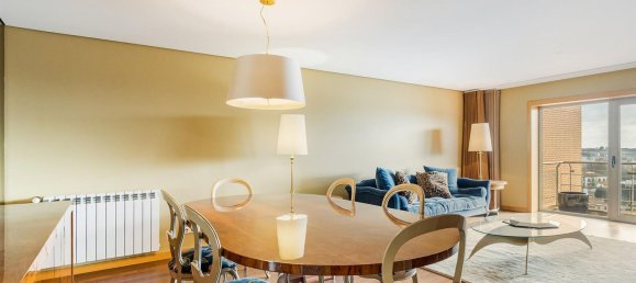 3 bedrooms Apartment in Porto, Portugal No. 97702 7