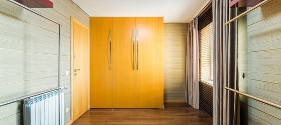 3 bedrooms Apartment in Porto, Portugal No. 97702 23