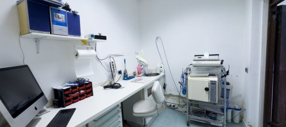 3 rooms Apartment in Dormelletto, Italy No. 129768 8