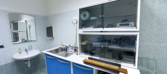 3 rooms Apartment in Dormelletto, Italy No. 129768 11