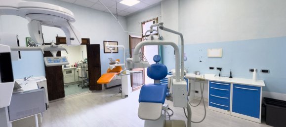 3 rooms Apartment in Dormelletto, Italy No. 129768 2