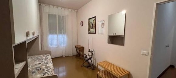 3 rooms Apartment in Milan, Italy No. 242438 5
