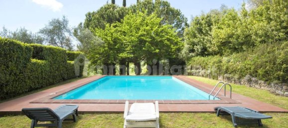 8 bedrooms Villa in Siena, Italy No. 1887 7