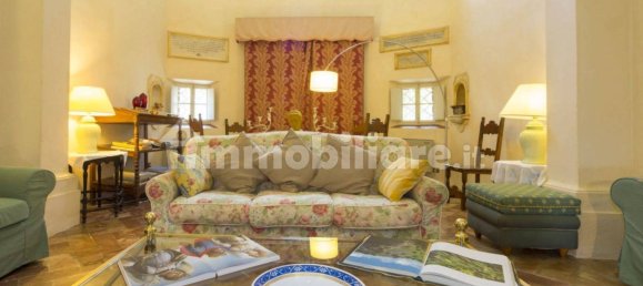 8 bedrooms Villa in Siena, Italy No. 1887 9