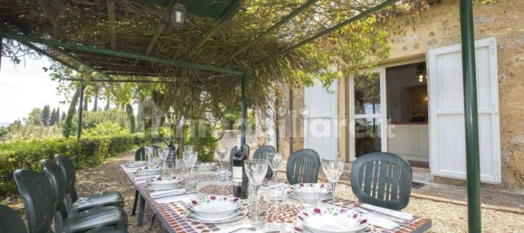 8 bedrooms Villa in Siena, Italy No. 1887 4