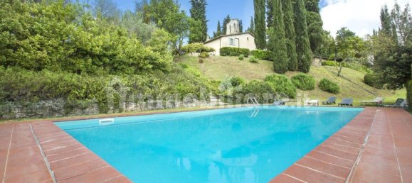 8 bedrooms Villa in Siena, Italy No. 1887 33