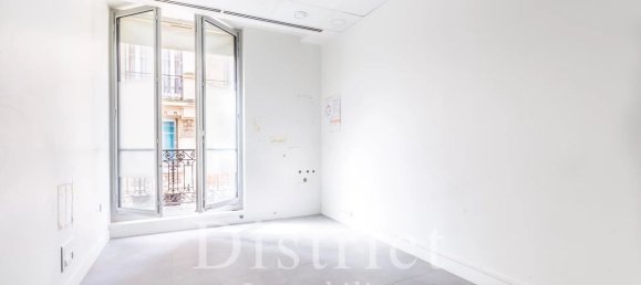 مكتب في Paris, France 81متر مربع رقم 118071 4