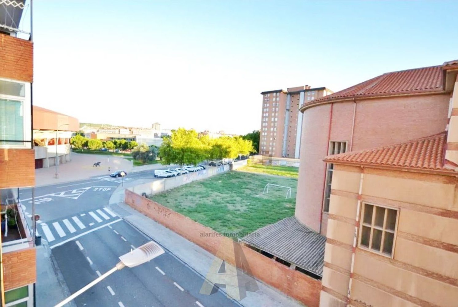 Квартира с 3 спальнями в Паленсия, Испания № 93946