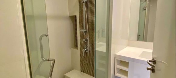 2 bedrooms Condo in Bang Rak, Thailand No. 12814 3