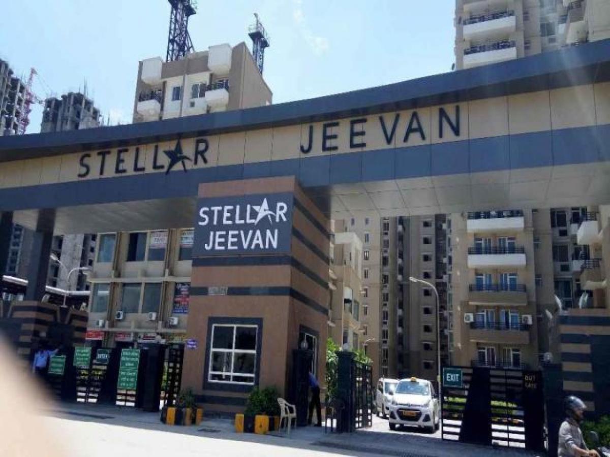 Casa T3 em Noida, India N.º 67652