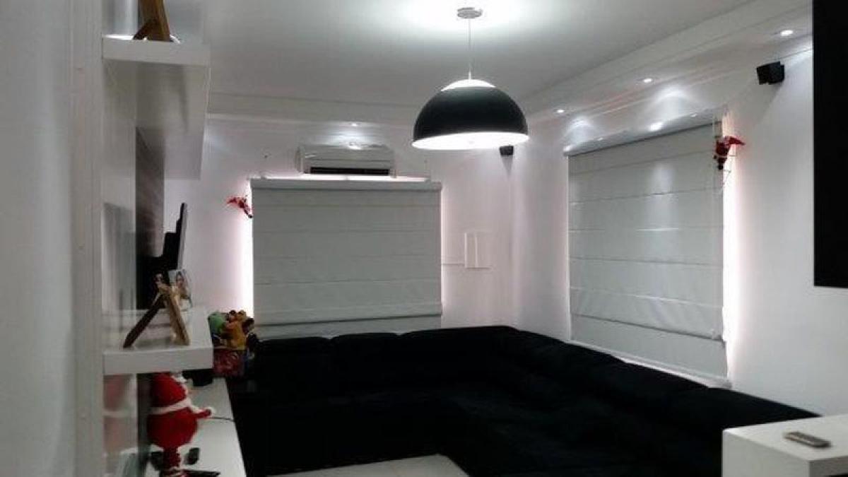 Casa de 3 dormitorios en Sao Paulo, Brazil No. 478636