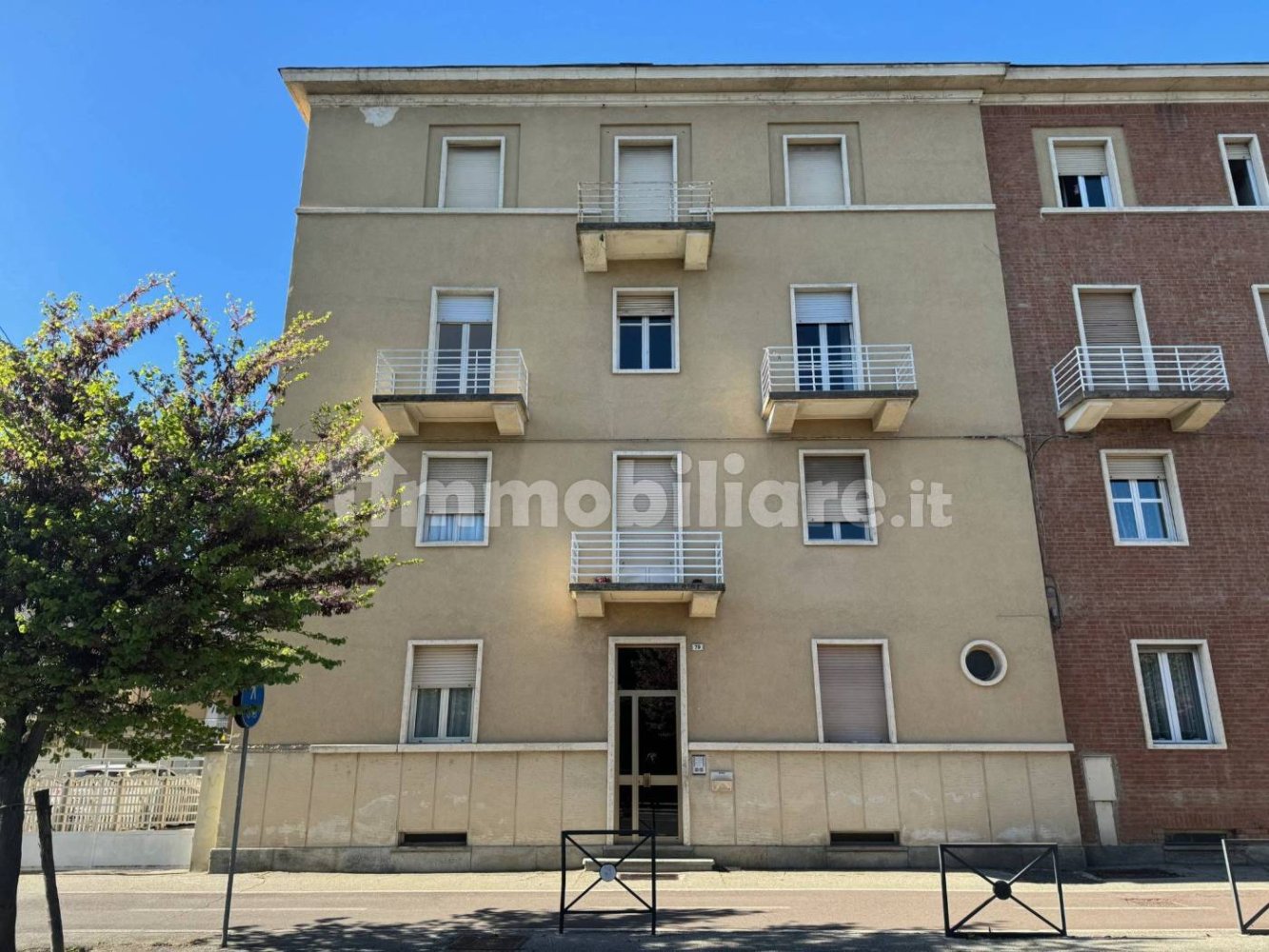 2 bedrooms Apartment in Canelli, Italy No. 284113