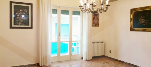 4 rooms Apartment in Messina, Italy No. 26951 6