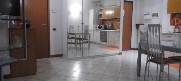 1 bedroom Apartment in Trezzano sul Naviglio, Italy No. 360505 4