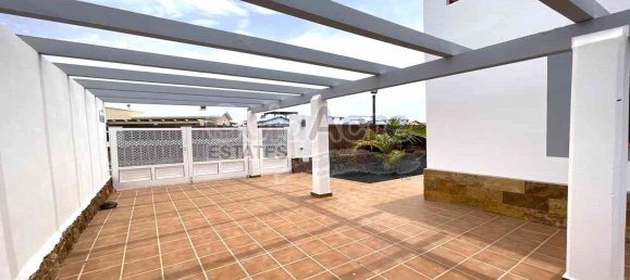 4 bedrooms Villa in Caleta De Fuste, Spain No. 149199 9