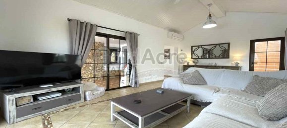 4 bedrooms Villa in Caleta De Fuste, Spain No. 149199 2