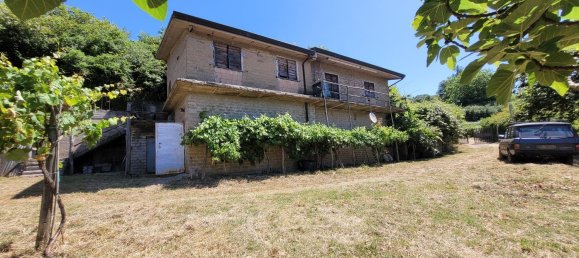 3 Schlafzimmer Haus in Rocca Priora, Italy, Nr. 342185 2