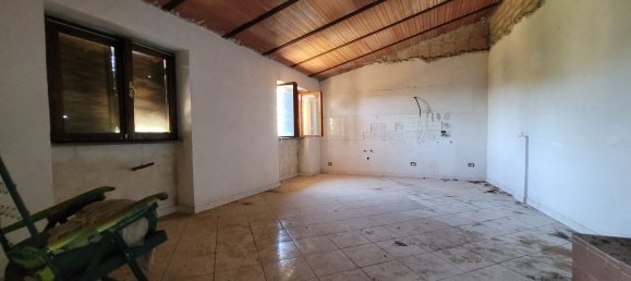 3 Schlafzimmer Haus in Rocca Priora, Italy, Nr. 342185 18