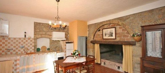 9 غرف نوم مزرعة في Volterra, Italy رقم 255 5