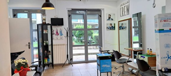 2-Zimmer Gewerbliche Immobilie in Turin, Italy, Nr. 55506 12