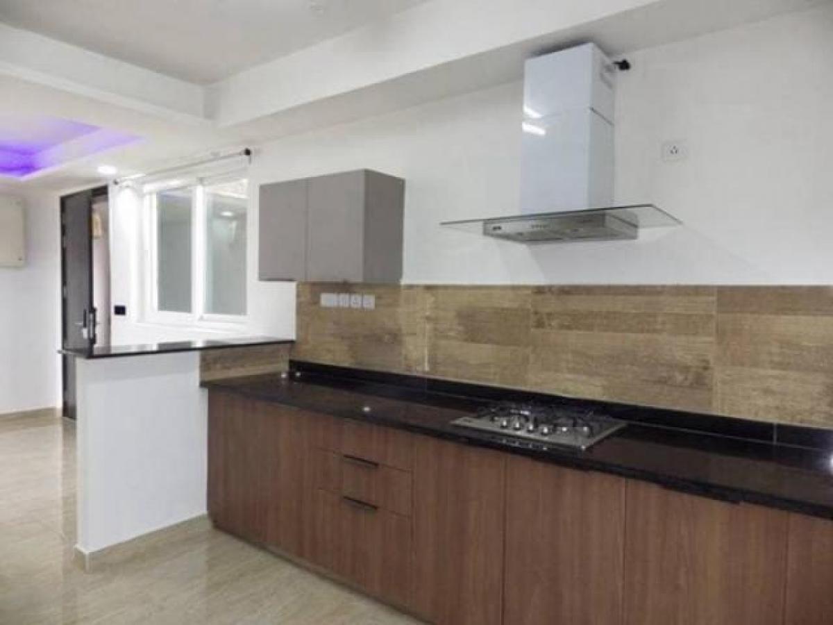 3 bedrooms House in Hyderabad, India No. 23874