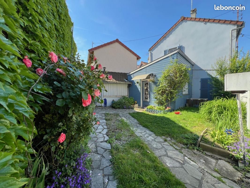 3 غرف نوم منزل في Houilles, France رقم 147125