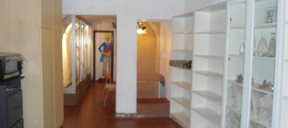 Studio in Bologna, Italy No. 145478 4