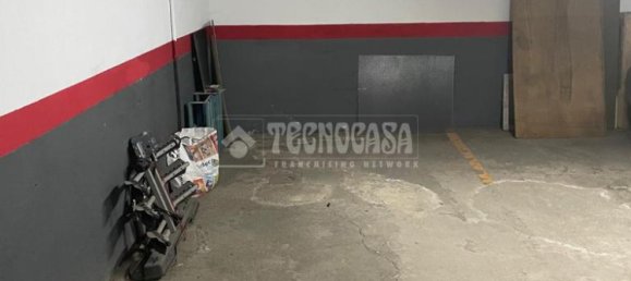 13m² Parking in Madrid, Spain No. 144175 3