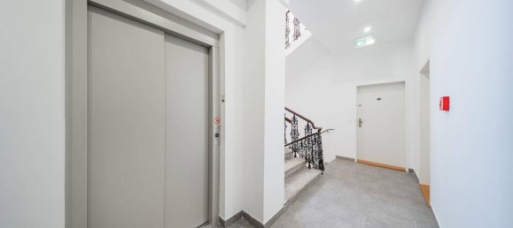 Квартира с 2 комнатами в Вена, Австрия № 206970 13