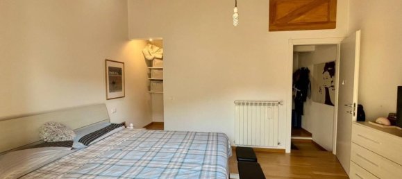 Casa T2 em Florence, Italy N.º 375650 10