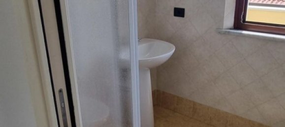 5 rooms House in Massa, Italy No. 87209 10