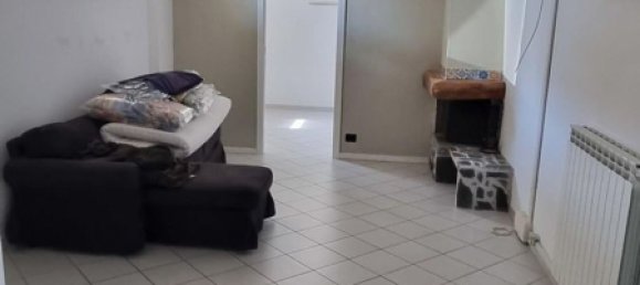 5 rooms House in Massa, Italy No. 87209 17