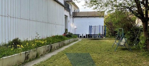 Edificio de 15 habitaciónes en Oberbergischer, Germany No. 165616 16