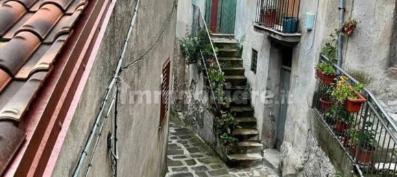 3 غرف نوم شقة في Castelsaraceno, Italy رقم 60713 29