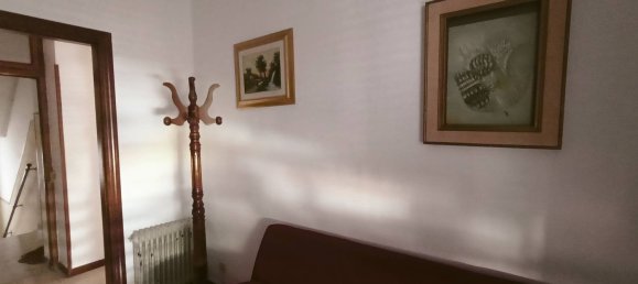 3 bedrooms Apartment in Terni, Italy No. 316860 8