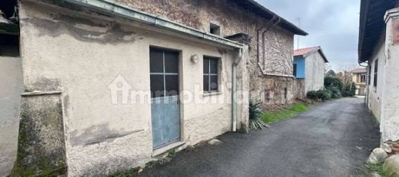 Casa de 3 divisões em Guanzate, Italy N.º 113995 2